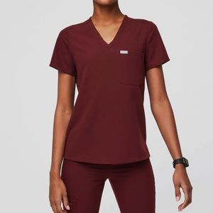 Figs Catarina Scrub Top in Burgundy XL